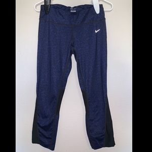 Nike Dri-fit cropped leggings Size M